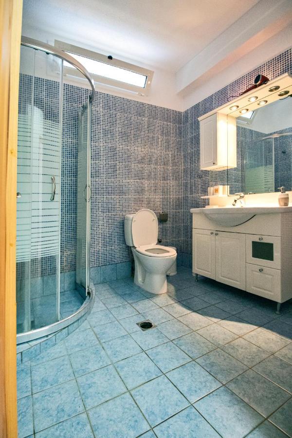 Villas Nies Sourpi エクステリア 写真